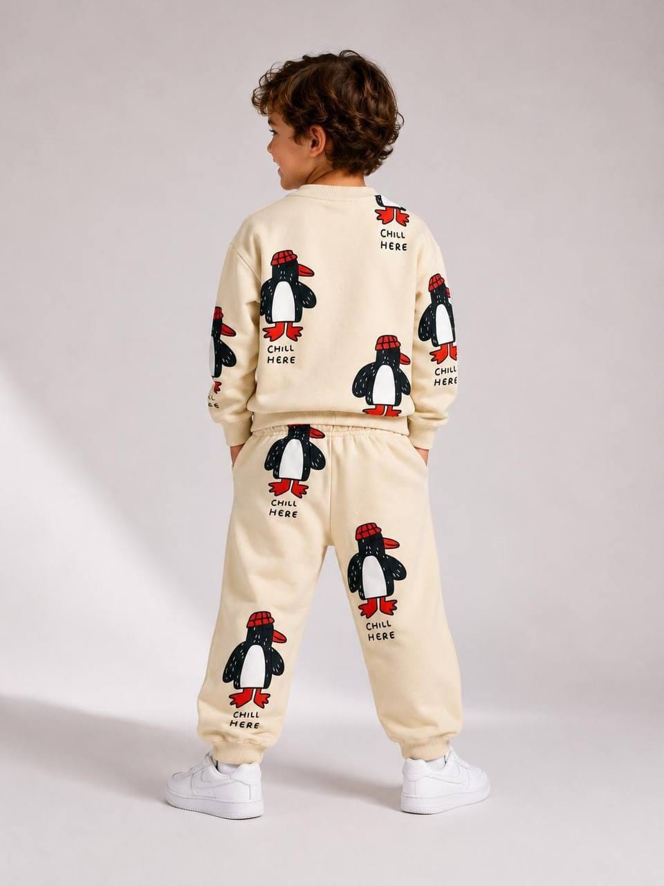 Erkek Çocuk Ekru Penguen Desenli Eşofman Takımı [Renk: Bej]